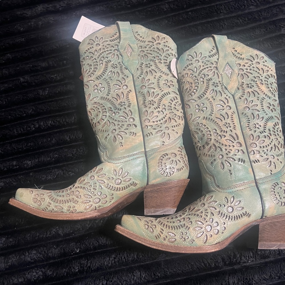 Corral Light Green Embroidered Heeled Boots